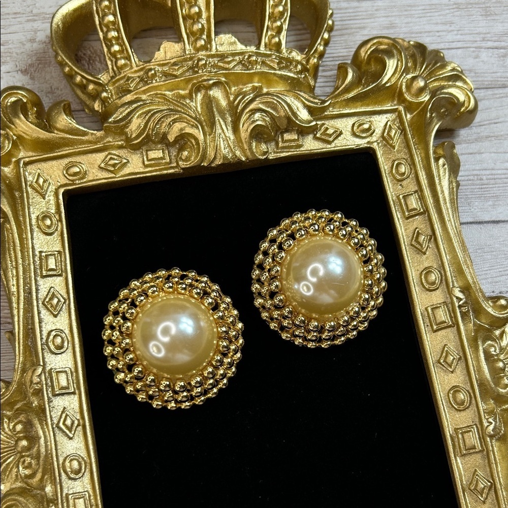 Vintage Gold Faux Pearl Clip On Earrings
